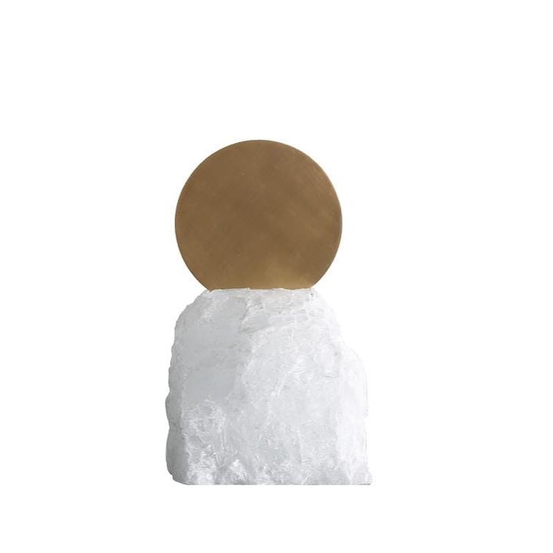 Статуэтка Щит на кварце