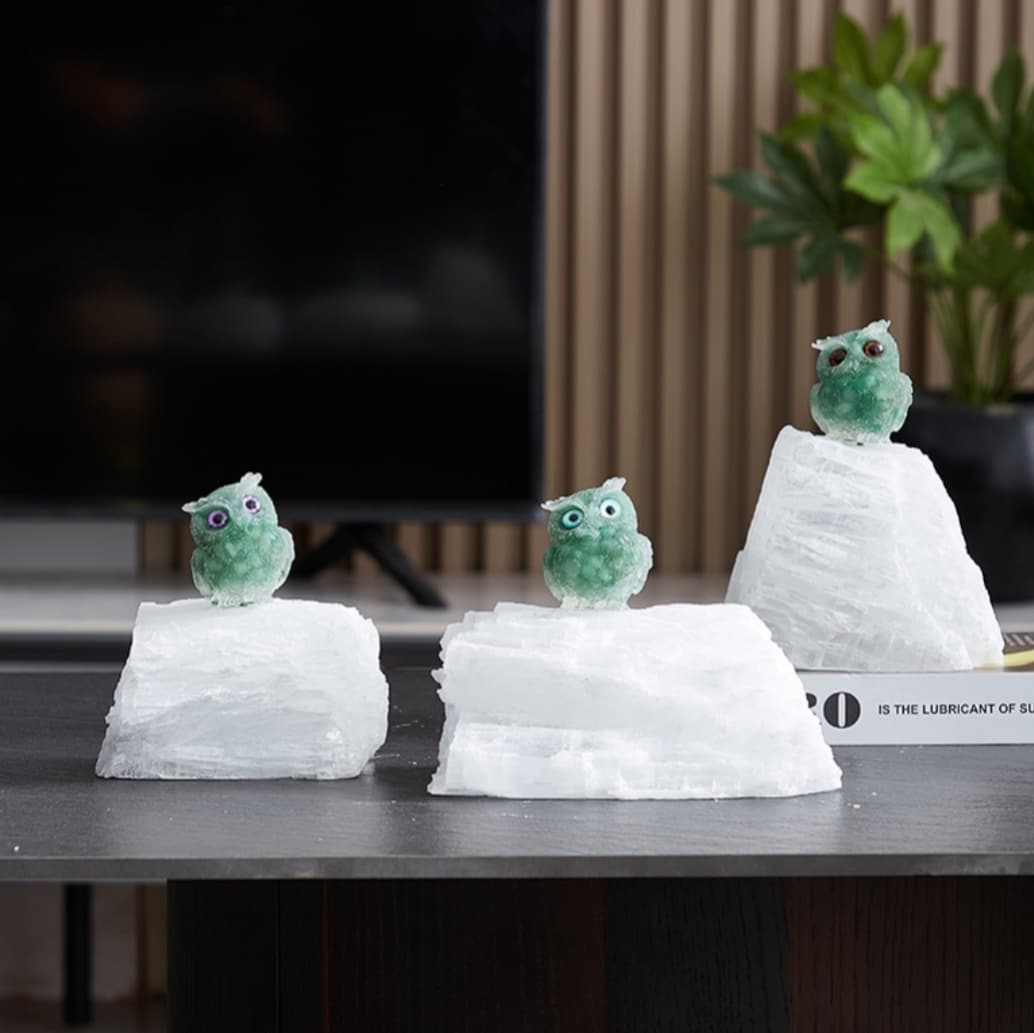 Статуэтка Сова на кварце