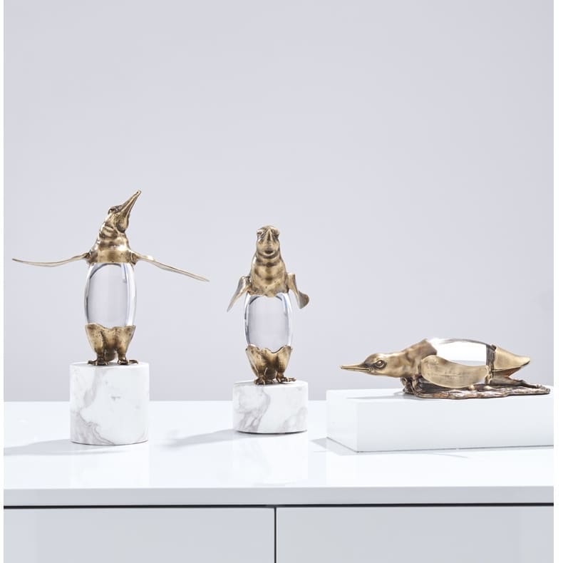 Статуэтка Пингвин с пузиком из хрусталя на цилиндрической подставке