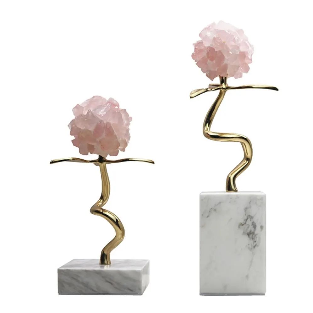 Статуэтка Цветок в танце из розового кварца