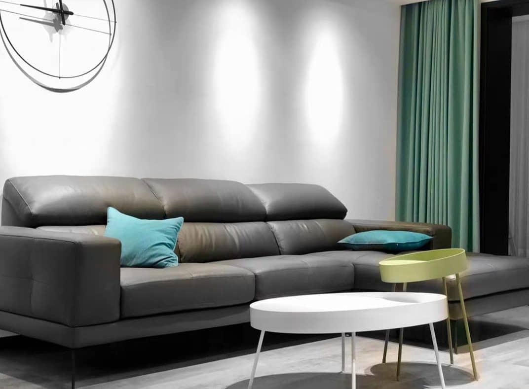 Столик Admagazin