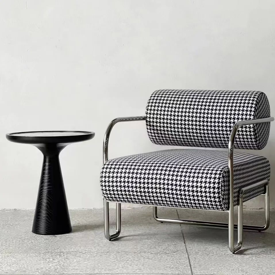 Столик Calgary 2