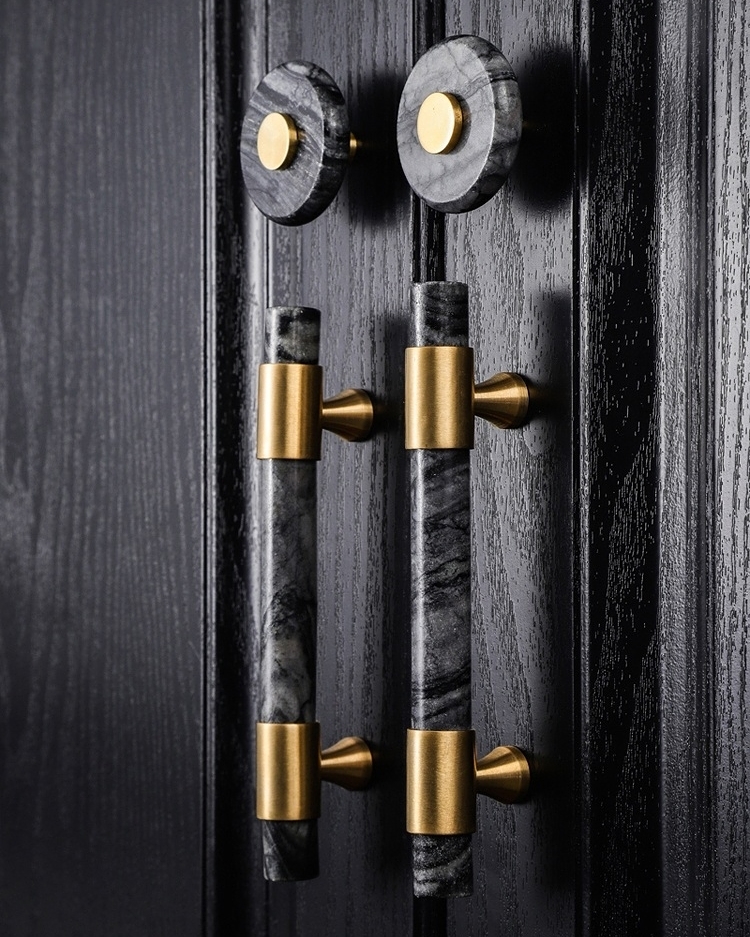 Мебельная ручка HOME DECO HANDLE CRYSTAL HK0231a