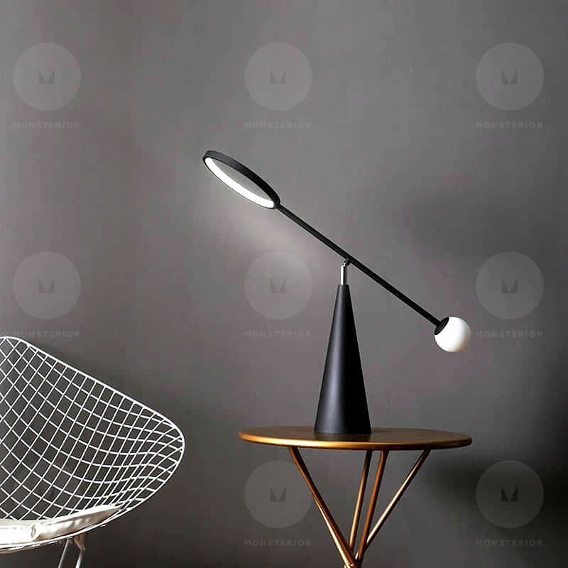 Настольная лампа CONUS