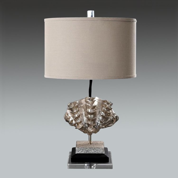 Настольная лампа Серебряная ракушка