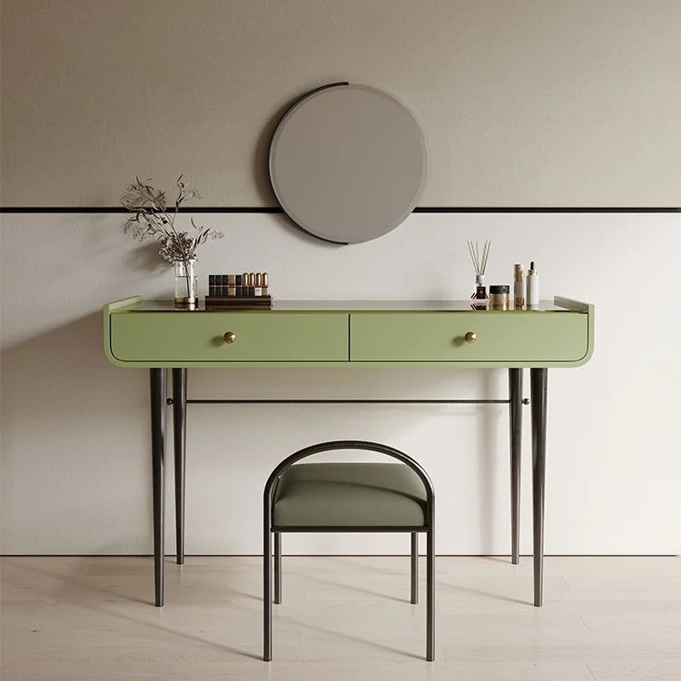 Столик туалетный Geek Curiosa