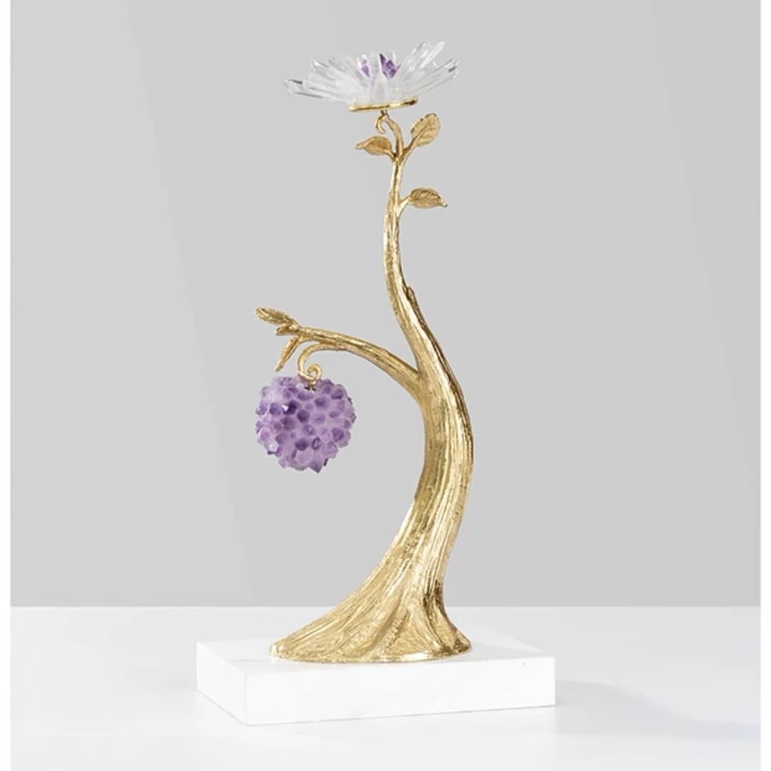 Статуэтка Женский образ в цветке горного хрусталя и аметиста на подставке