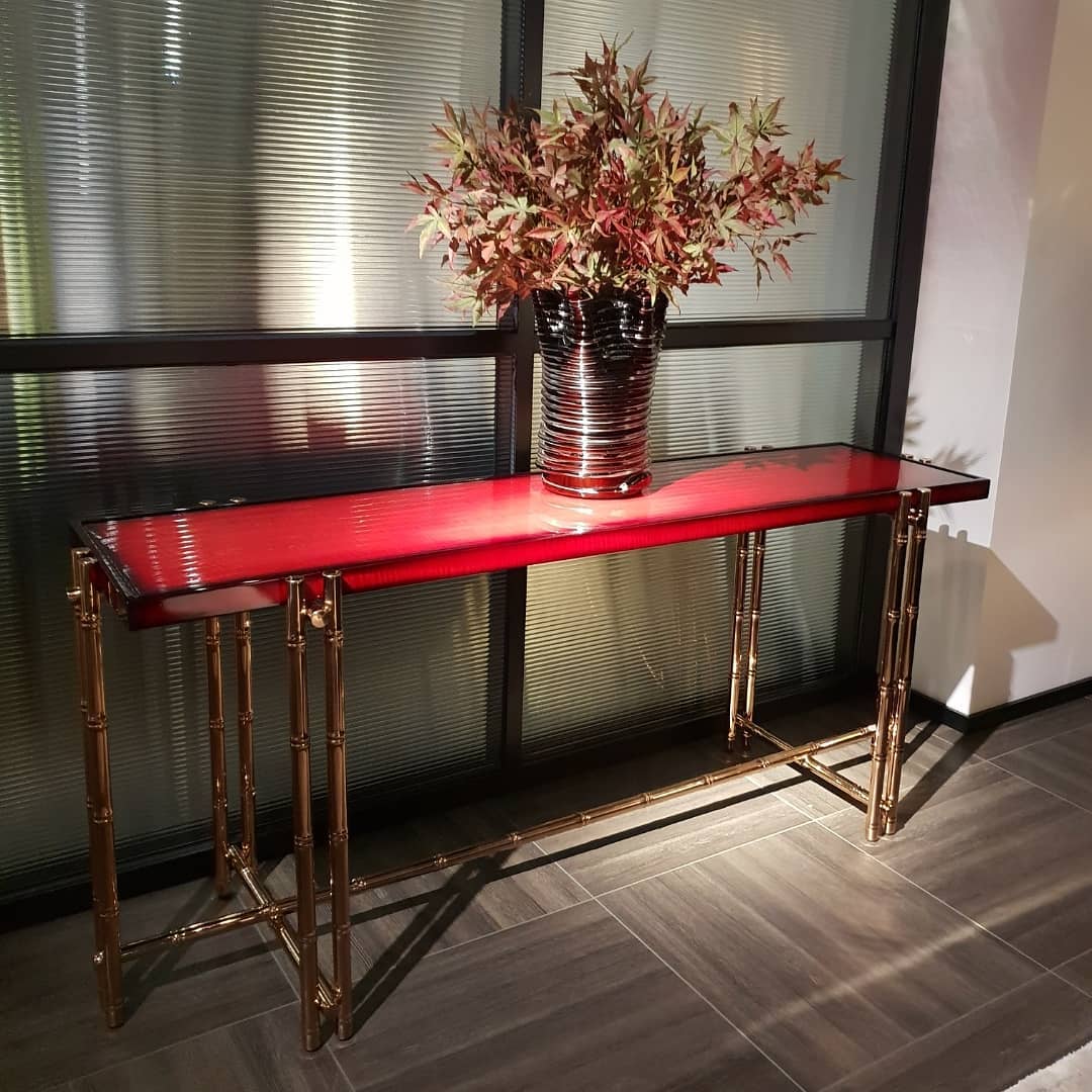 Консоль Red Queen