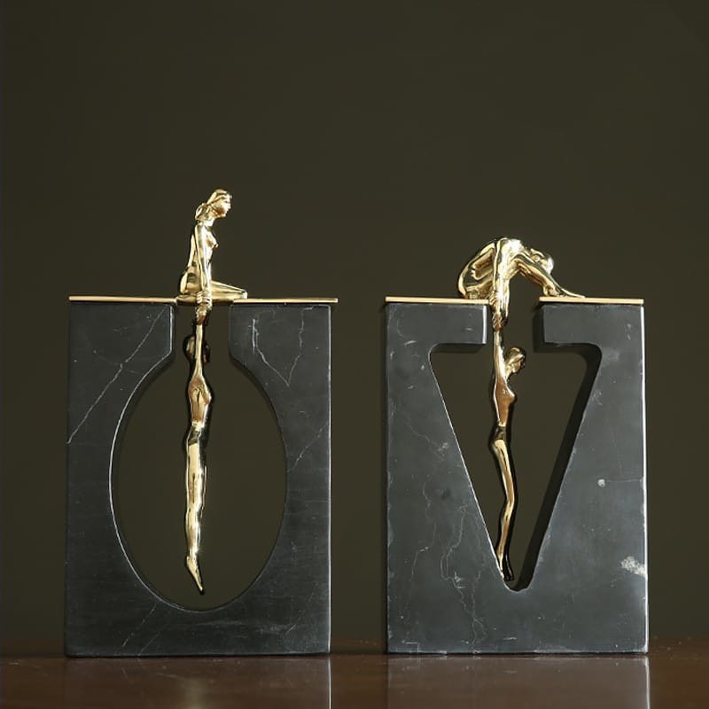 Статуэтка Гимнасты в мраморе