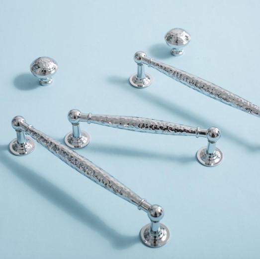 Мебельная ручка Advanced DDDHCW02