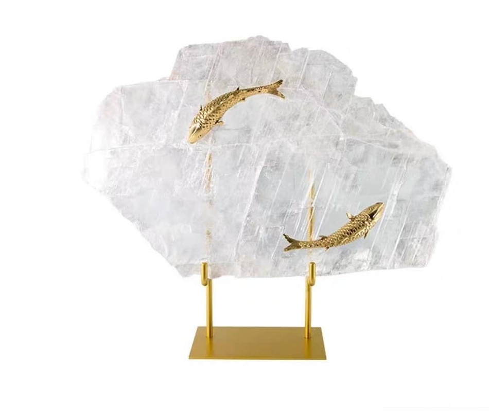 Статуэтка Золотые рыбки на кварце на подставке S