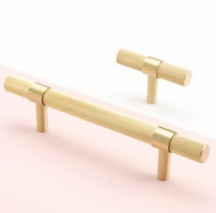 Мебельная ручка HOME DECO Knurled Handles QS-HK0086BR
