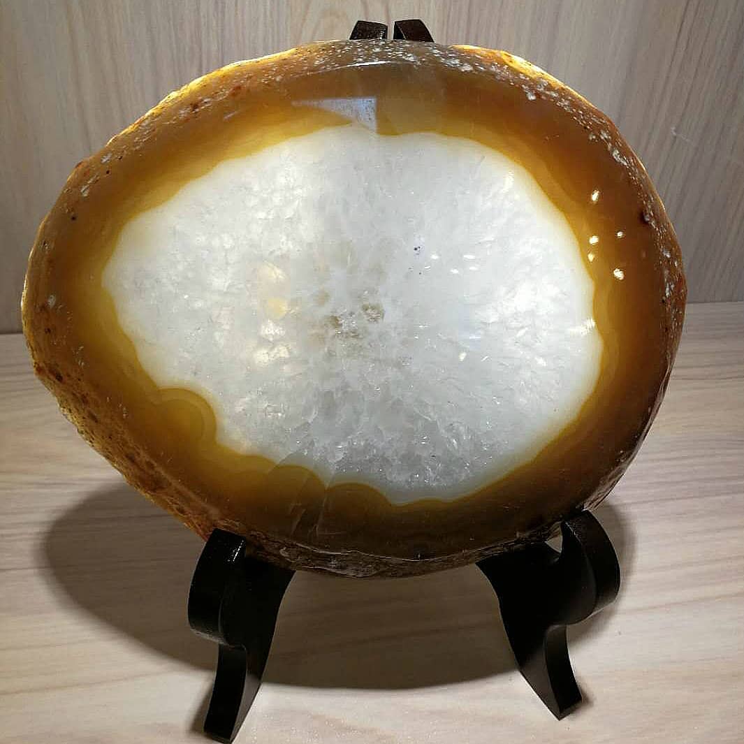 Статуэтка Жеода агата на подставке