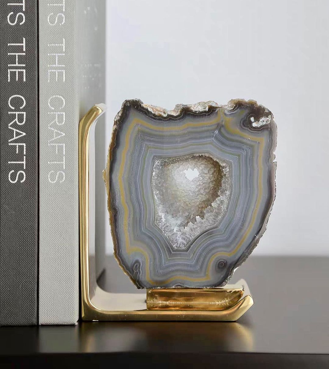 Держатели для книг из агата