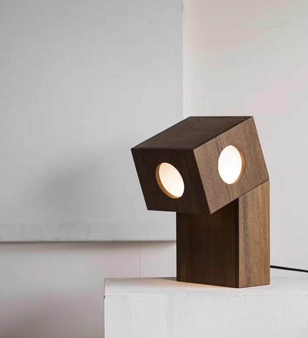 Настольная лампа EGLO