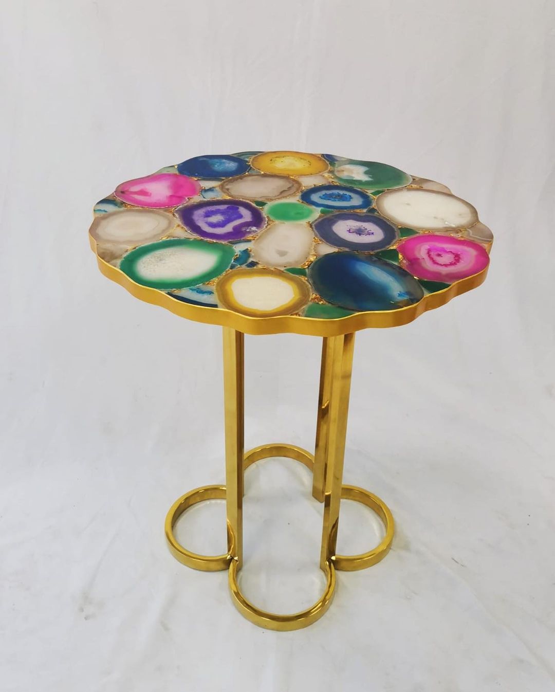 Столик из агата Sirius