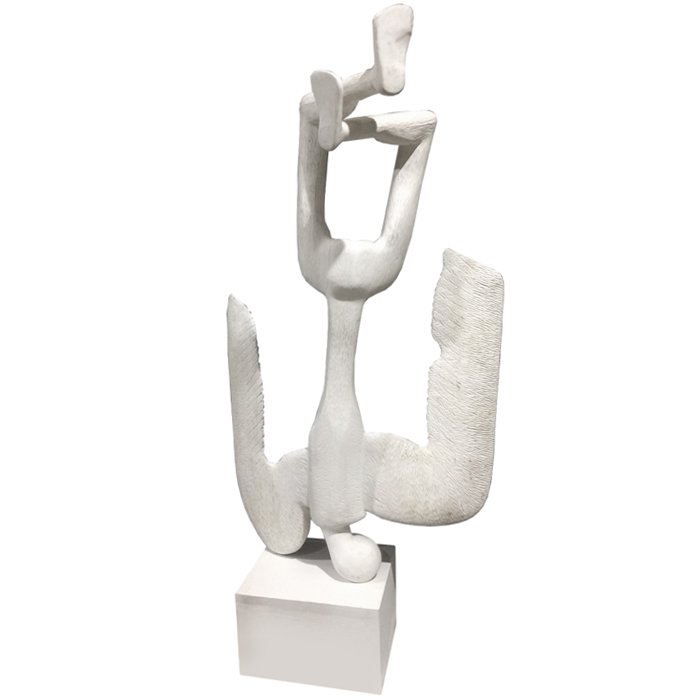 Деревянная скульптура "Ангел поверженный"