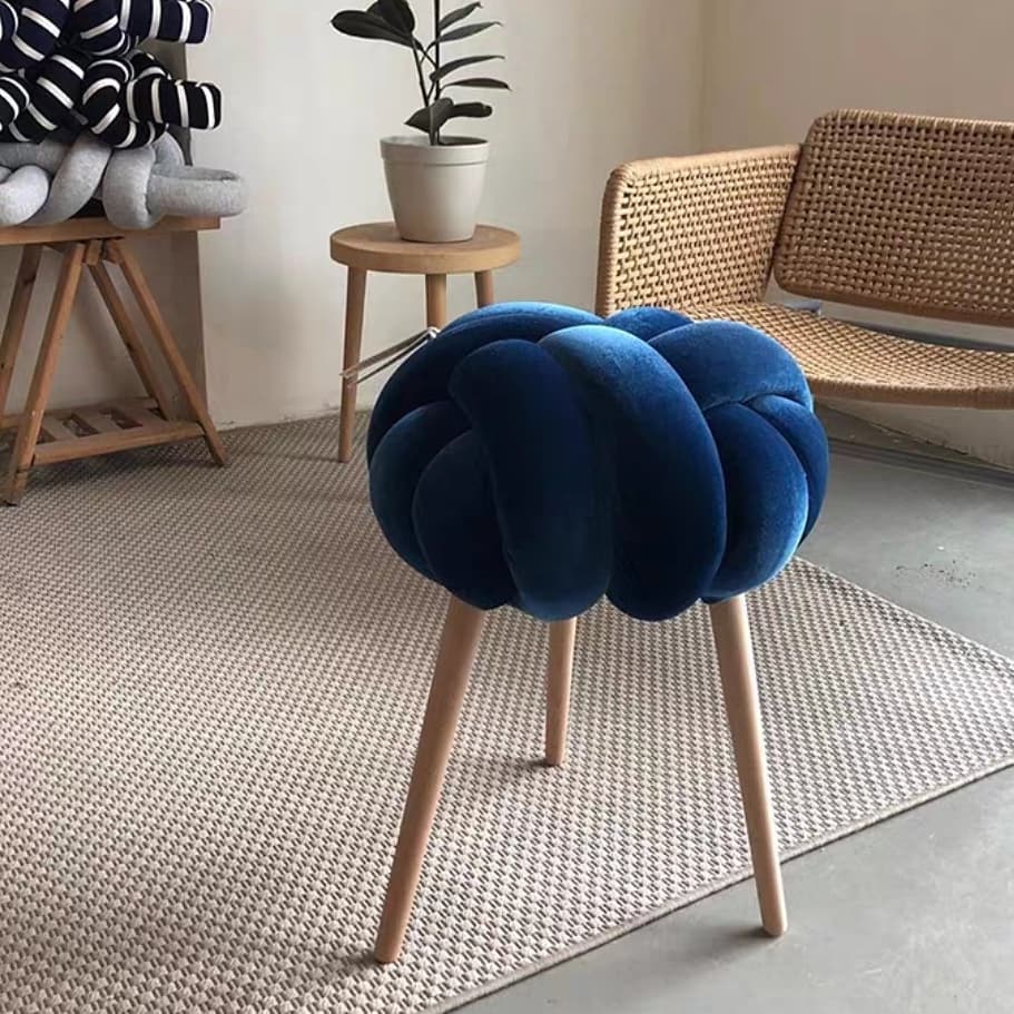 Стул Knot Stool