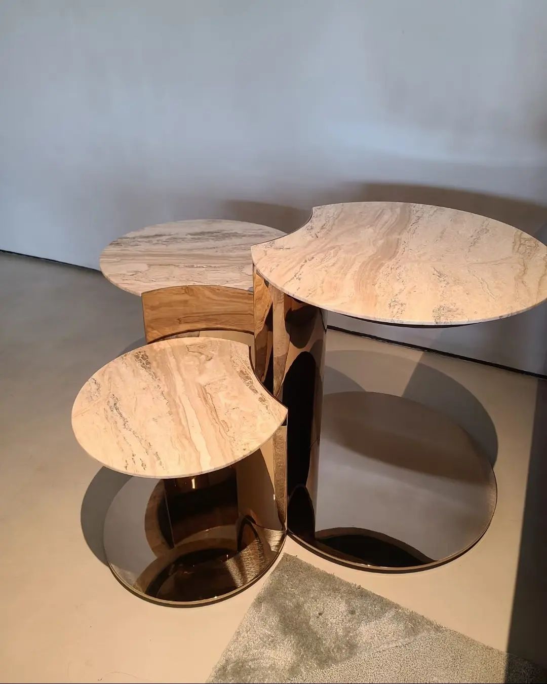 Столик Dorian 4