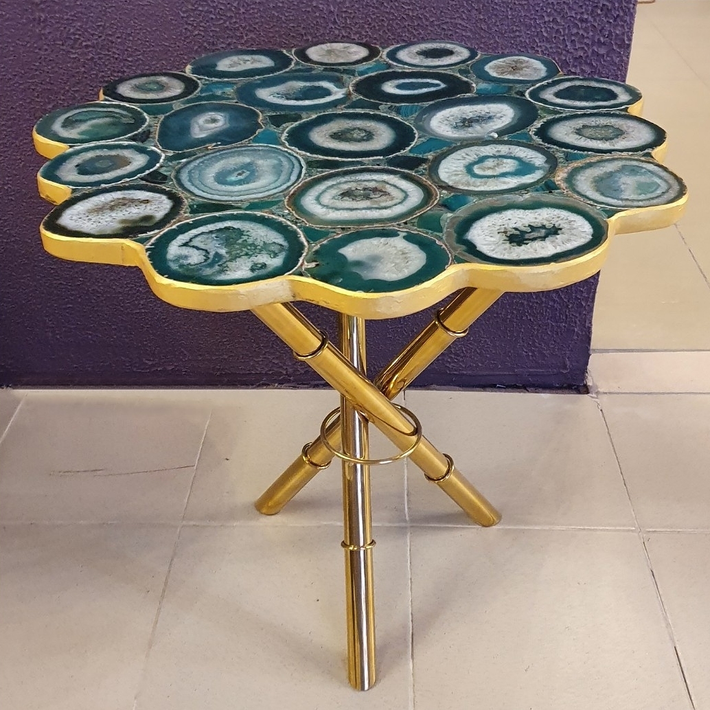 Журнальный столик из зеленого агата