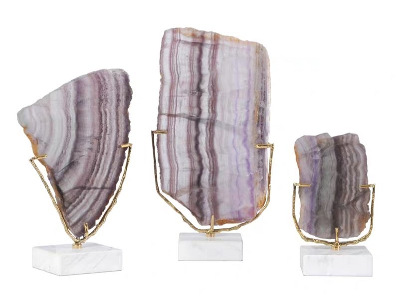 Статуэтка Флюорит фиолетовый в обрамлении латуни на подставке