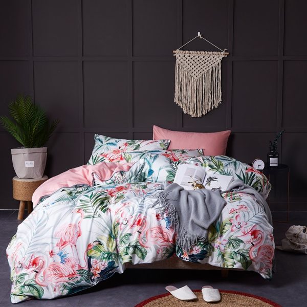 Flamingo babes linens