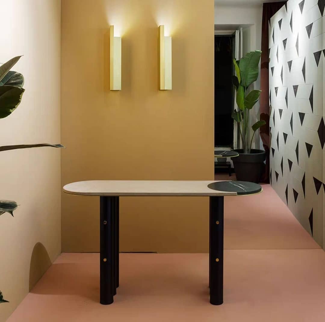 Консоль Oliver