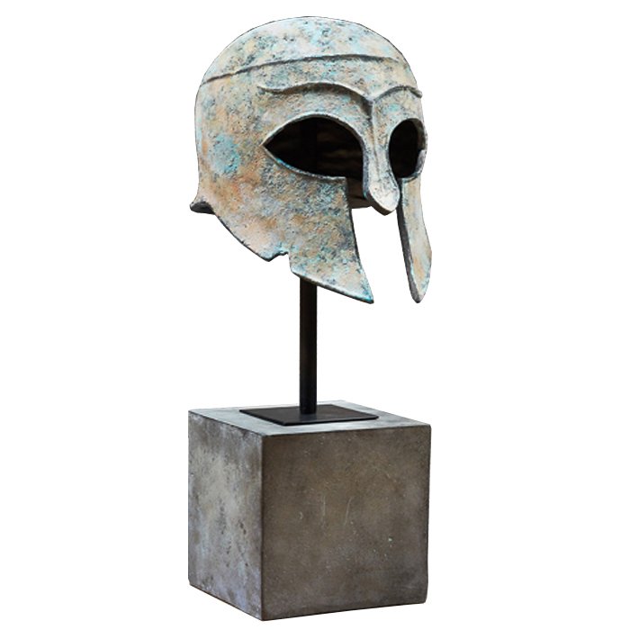 Аксессуар винтажный шлем на подставке