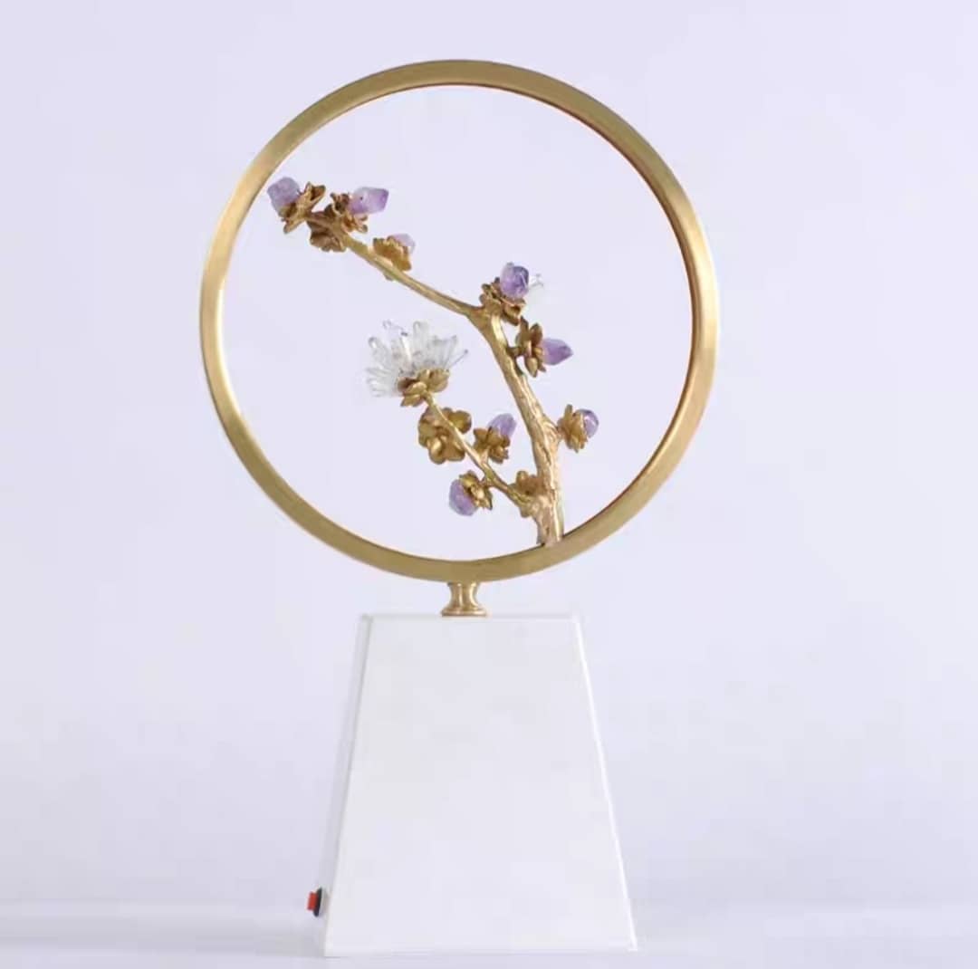 Статуэтка Ветка с кристаллами в кольце на мраморной подставке