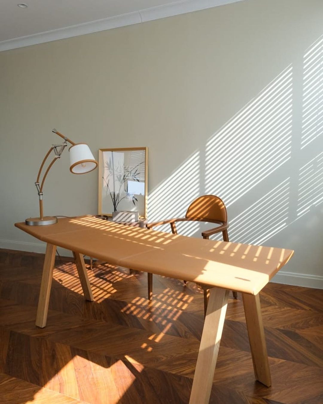 Стол письменный Mid Century