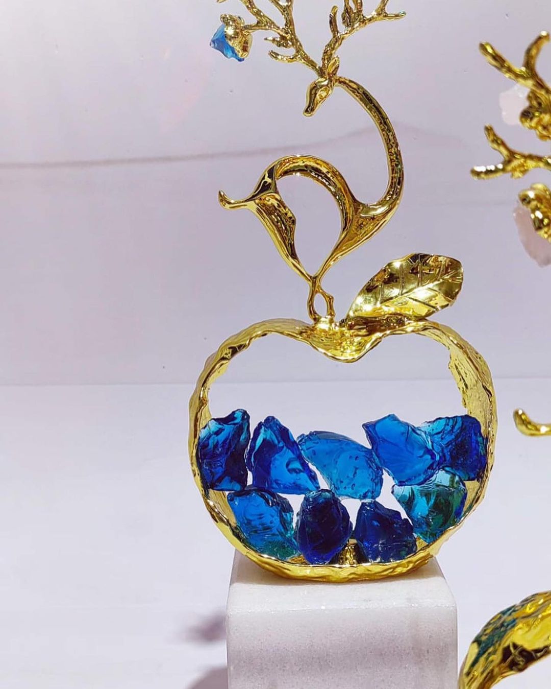 Статуэтка Яблоко Apple Electric